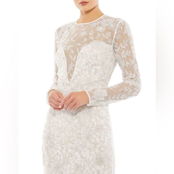 Mac Duggal white long sheer sleeve embellished gown dress size 4 NWT - Picture 5 of 16